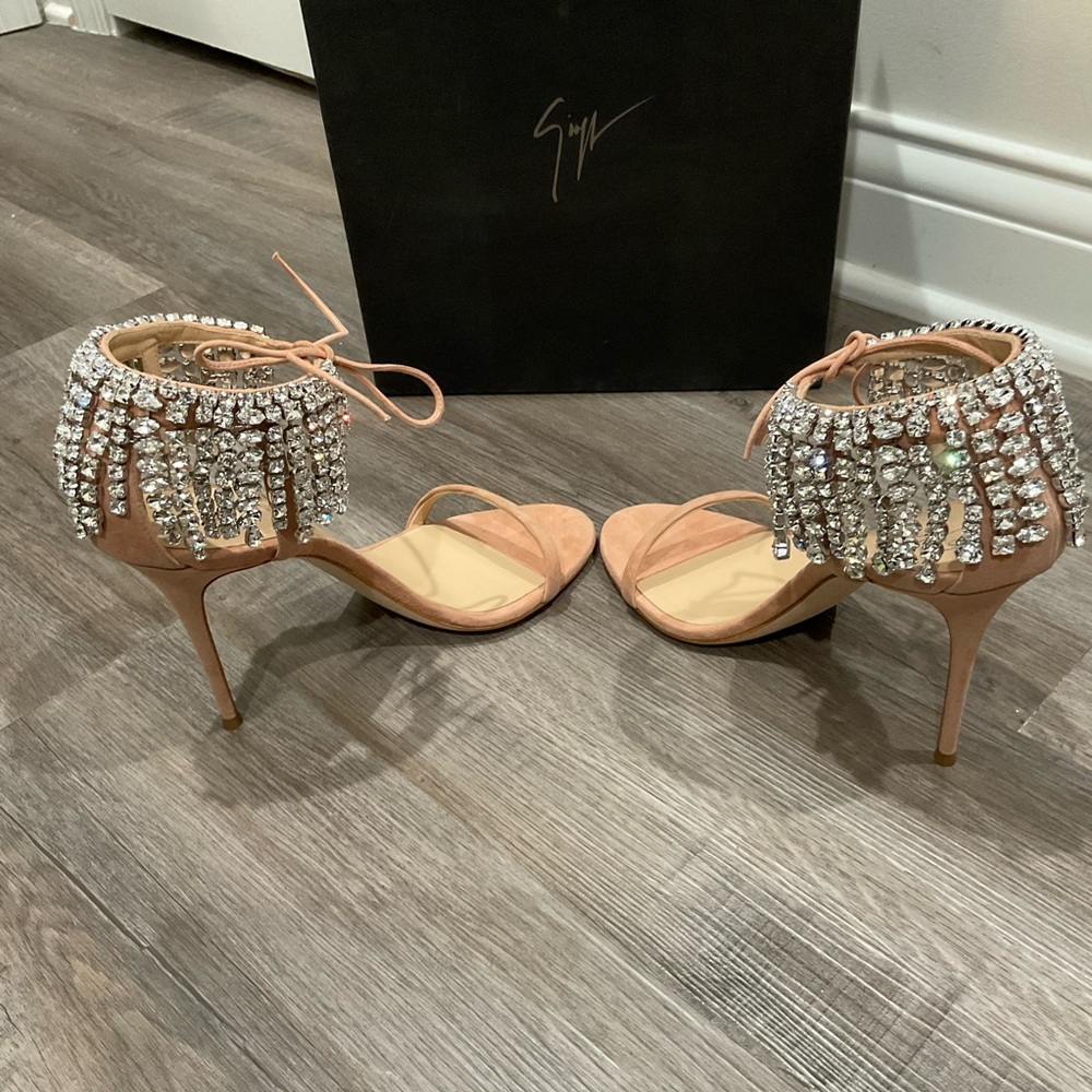 Giuseppe Zanotti Carrie Swarovski Crystal Chandalier Dangle Sandal Heels - Picture 10 of 16